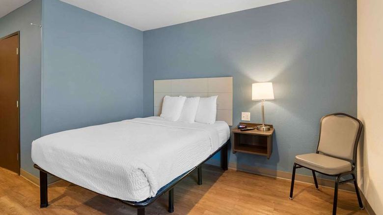 <b>Extended Stay Suites Charlotte Matthews Room</b>. Images powered by <a href="https://iceportal.shijigroup.com/" title="IcePortal" target="_blank">IcePortal</a>.