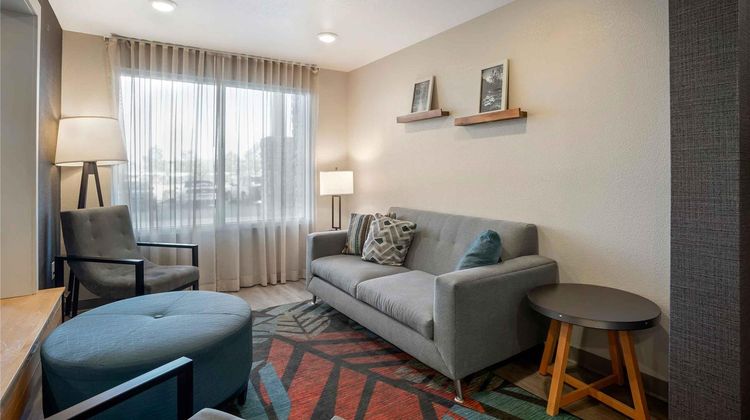 Extended Stay America Lobby