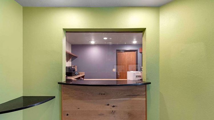 Extended Stay America Select Montgomery Lobby