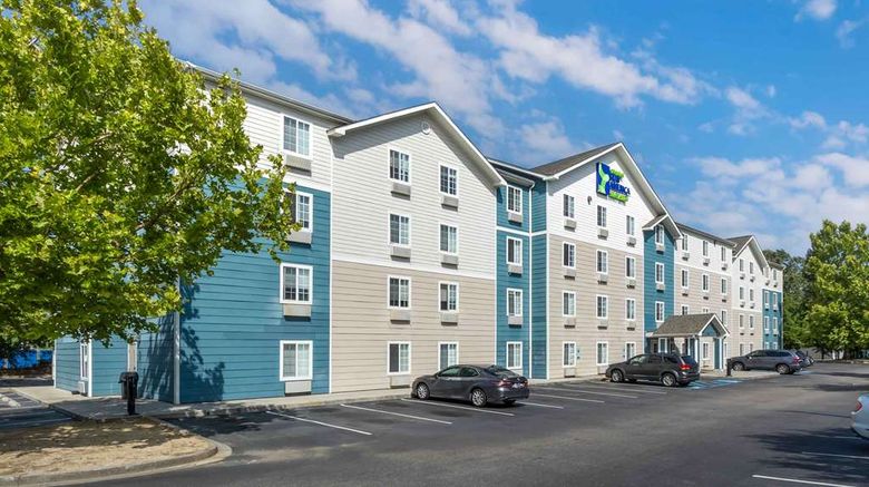 <b>Extended Stay Charleston Airport Exterior</b>. Images powered by <a href="https://iceportal.shijigroup.com/" title="IcePortal" target="_blank">IcePortal</a>.