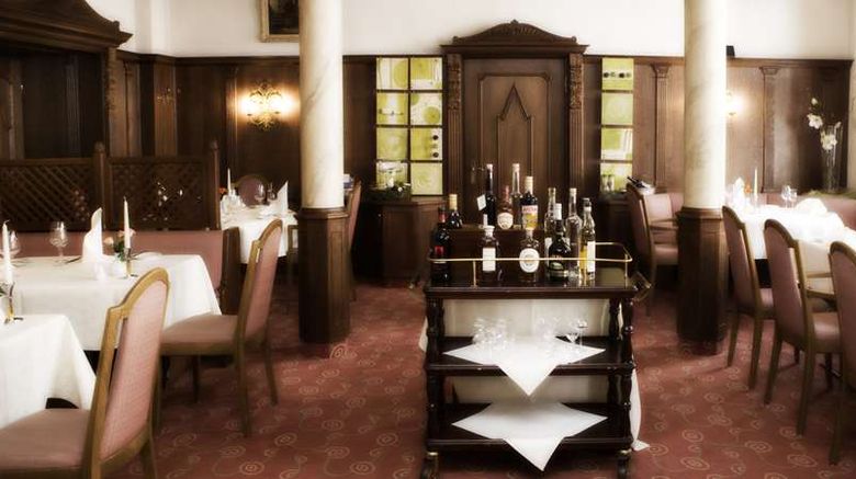 <b>Ringhotel Nassau-Oranien Restaurant</b>. Images powered by <a href="https://iceportal.shijigroup.com/" title="IcePortal" target="_blank">IcePortal</a>.
