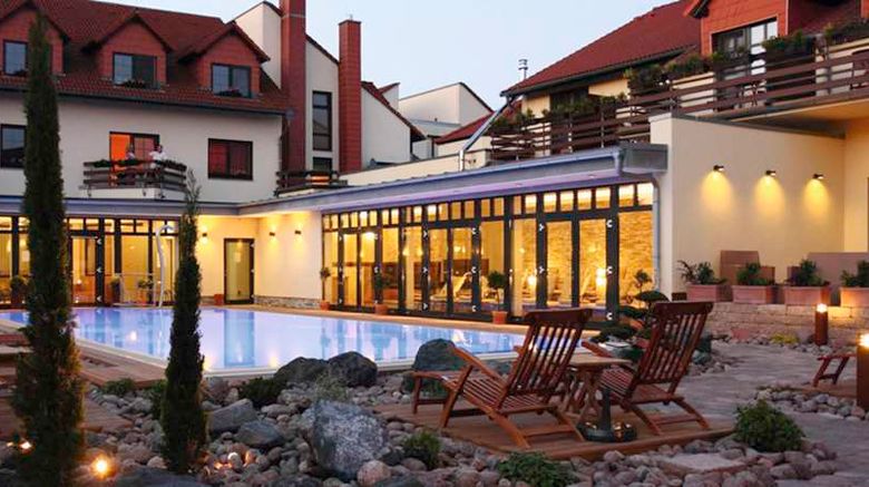 <b>Ringhotel Zum Stein Pool</b>. Images powered by <a href="https://iceportal.shijigroup.com/" title="IcePortal" target="_blank">IcePortal</a>.