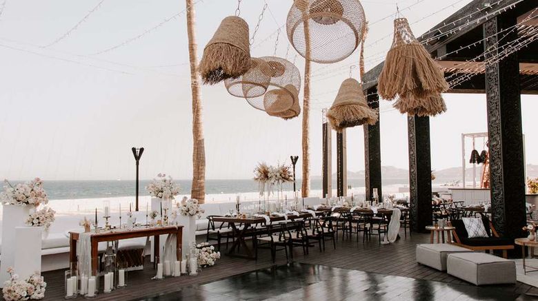 <b>Hilton Vacation Club Cabo Azul Los Cabos Meeting</b>. Images powered by <a href="https://iceportal.shijigroup.com/" title="IcePortal" target="_blank">IcePortal</a>.
