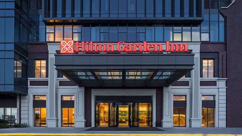 <b>Hilton Garden Inn Zigong High-Tech Zone Exterior</b>. Images powered by <a href="https://iceportal.shijigroup.com/" title="IcePortal" target="_blank">IcePortal</a>.