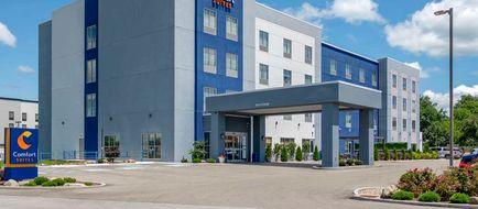 Comfort Suites Richmond East Exterior