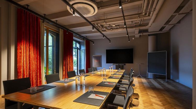 sly Berlin Meeting