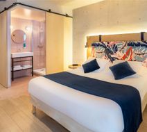 Urban Hotel Room