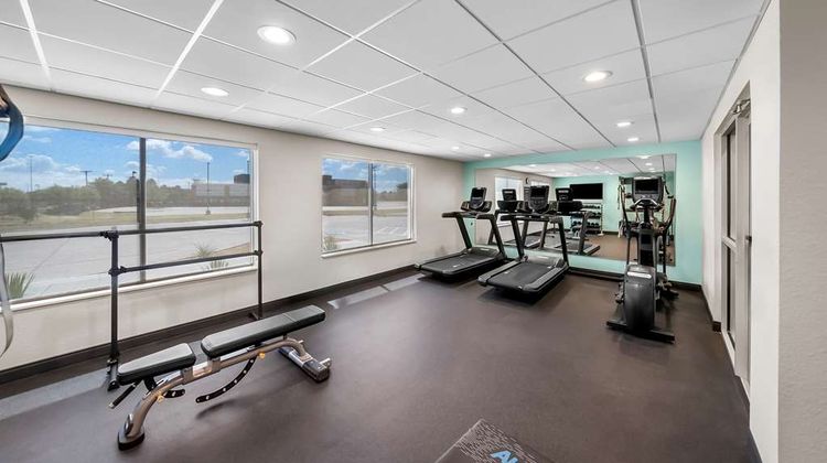 Tru by Hilton Plano East North Hwy 75 Health