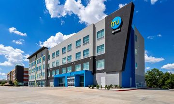 Tru by Hilton Plano East North Hwy 75