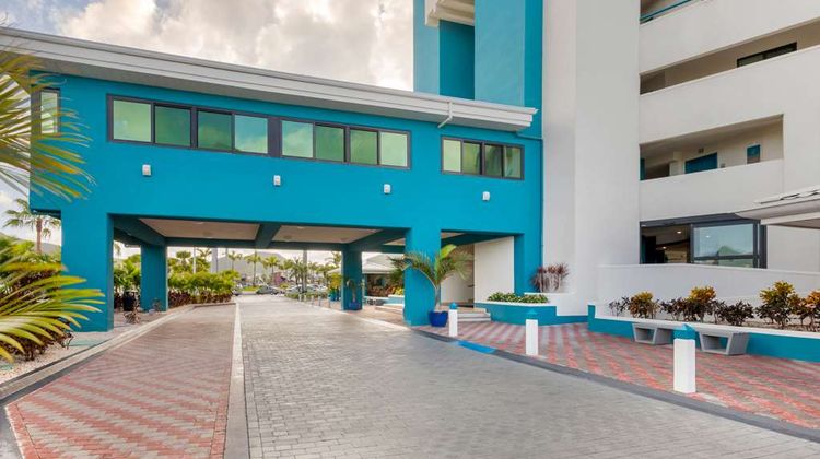 Hilton Vacation Club Royal Palm Exterior