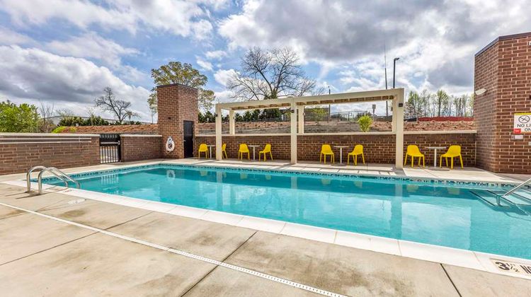 Home2 Suites by Hilton West Lenovo Centr Pool
