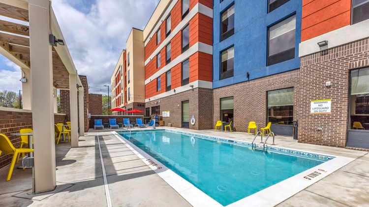 Home2 Suites by Hilton West Lenovo Centr Pool