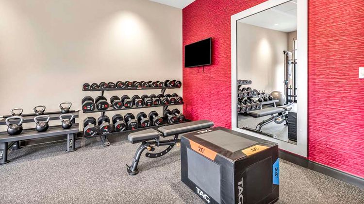 Home2 Suites by Hilton West Lenovo Centr Health