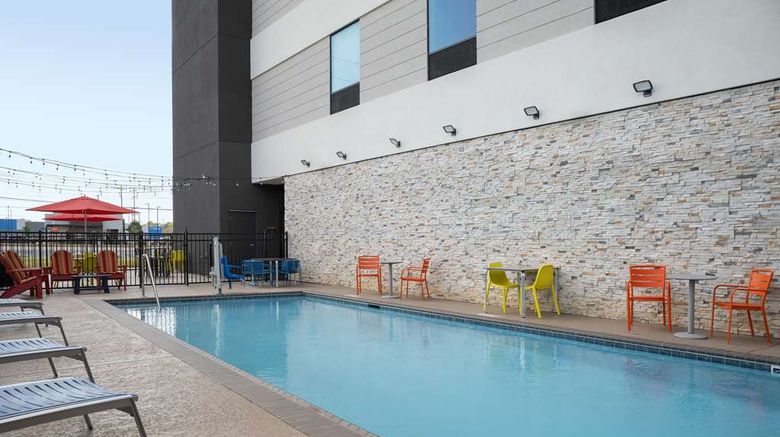 <b>Home2 Suites by Hilton Cullman Pool</b>. Images powered by <a href="https://iceportal.shijigroup.com/" title="IcePortal" target="_blank">IcePortal</a>.