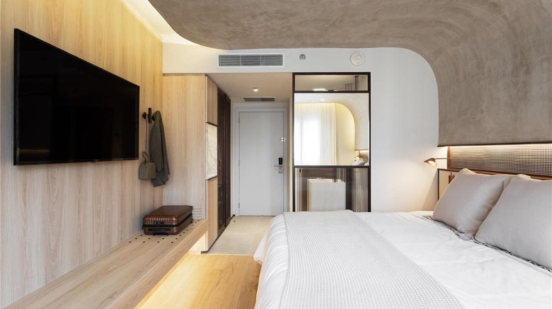 <b>Qoya Hotel Curitiba-Curio Coll by Hilton Other</b>. Images powered by <a href="https://iceportal.shijigroup.com/" title="IcePortal" target="_blank">IcePortal</a>.