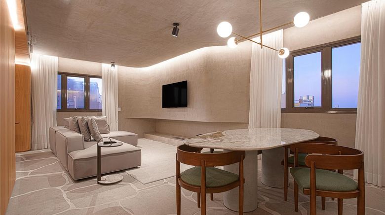 <b>Qoya Hotel Curitiba-Curio Coll by Hilton Other</b>. Images powered by <a href="https://iceportal.shijigroup.com/" title="IcePortal" target="_blank">IcePortal</a>.