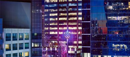 Hilton New York Times Square Exterior