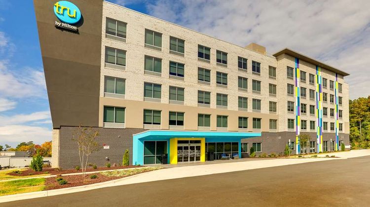 Tru by Hilton Raleigh Garner Exterior