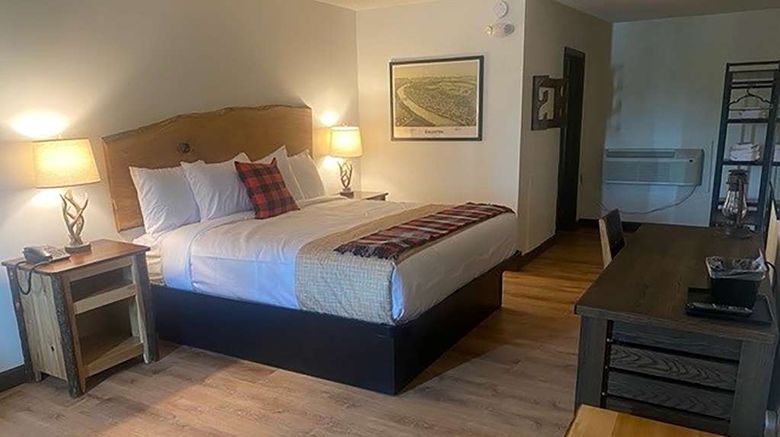 <b>Travelodge by Wyndham Emlenton Room</b>. Images powered by <a href="https://iceportal.shijigroup.com/" title="IcePortal" target="_blank">IcePortal</a>.