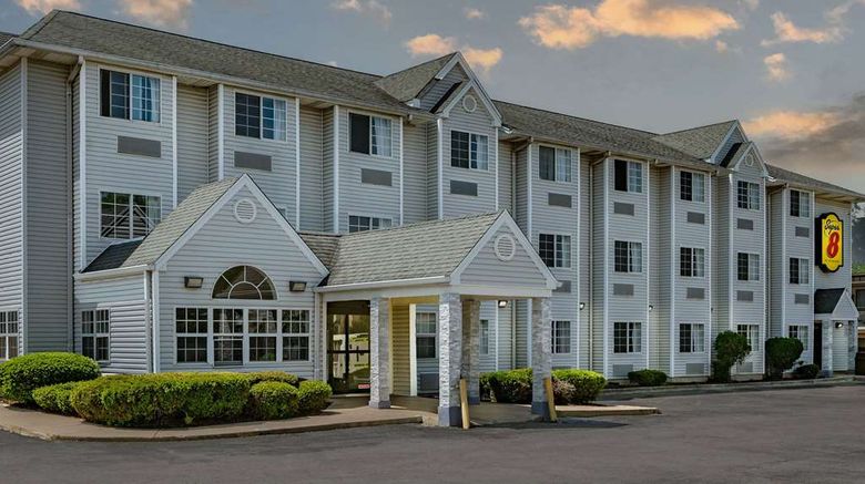 <b>Super 8 by Wyndham Joliet Exterior</b>. Images powered by <a href="https://iceportal.shijigroup.com/" title="IcePortal" target="_blank">IcePortal</a>.