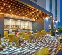 Home2 Suites by Hilton Huntsville Exterior
