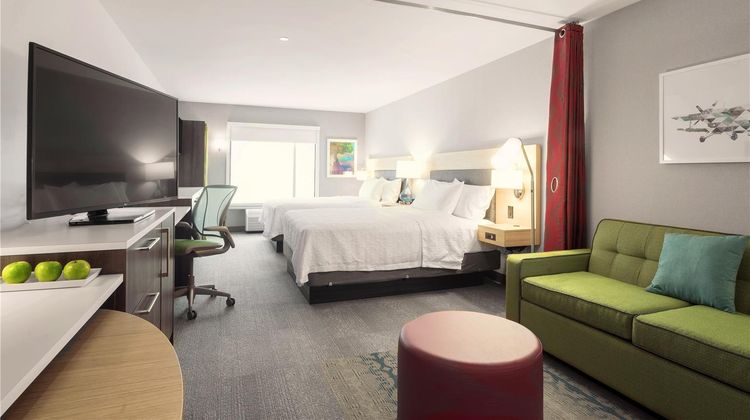 Home2 Suites by Hilton Quebec City Room