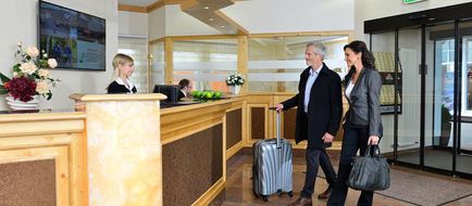 Ringhotel Weisser Hirsch Lobby