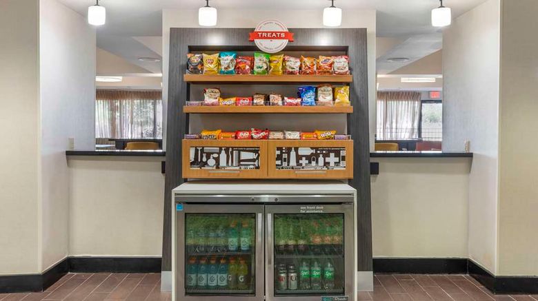 <b>Comfort Inn Other</b>. Images powered by <a href="https://iceportal.shijigroup.com/" title="IcePortal" target="_blank">IcePortal</a>.