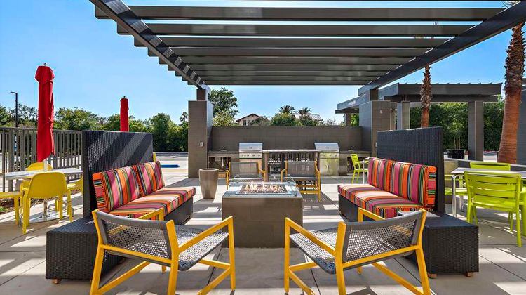 Home2 Suites by Hilton San Bernardino Exterior