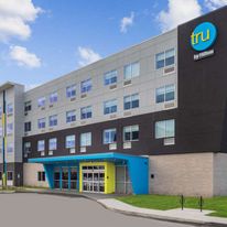 Tru by Hilton Janesville