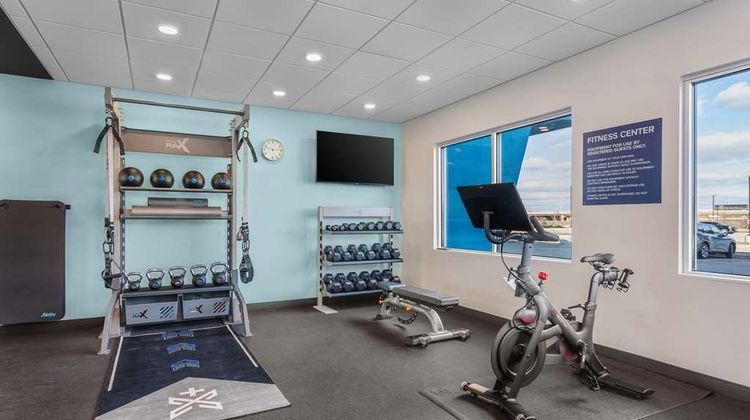 Tru by Hilton Janesville Health