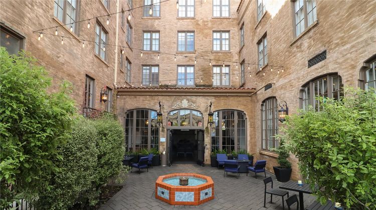 Hotel Petaluma, Tapestry Coll by Hilton Exterior