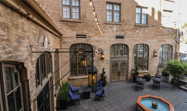 Hotel Petaluma, Tapestry Coll by Hilton Exterior