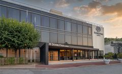 DoubleTree by Hilton Paris Bougival