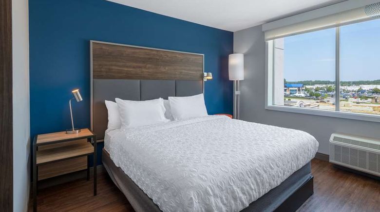 <b>Tru by Hilton Fayetteville Fort Bragg Room</b>. Images powered by <a href="https://iceportal.shijigroup.com/" title="IcePortal" target="_blank">IcePortal</a>.