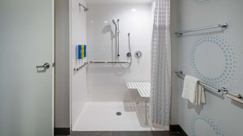 <b>Tru by Hilton Fayetteville Fort Bragg Room</b>. Images powered by <a href="https://iceportal.shijigroup.com/" title="IcePortal" target="_blank">IcePortal</a>.