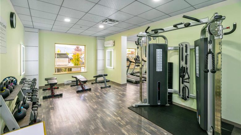 <b>Quality Inn Sunshine Suites Health</b>. Images powered by <a href="https://iceportal.shijigroup.com/" title="IcePortal" target="_blank">IcePortal</a>.