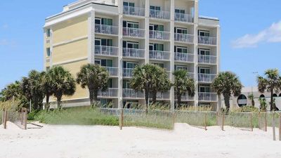The Sandbar Hotel Trademark Collection