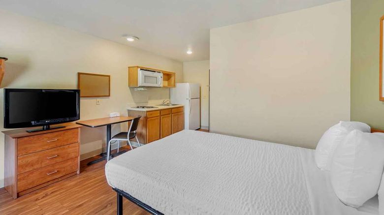 <b>Extended Stay America Select Tuscaloosa Room</b>. Images powered by <a href="https://iceportal.shijigroup.com/" title="IcePortal" target="_blank">IcePortal</a>.