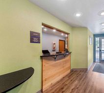 Extended Stay America Select Tuscaloosa Lobby