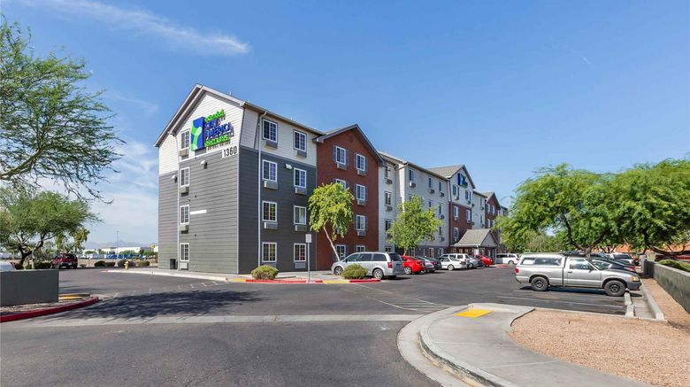 <b>Extended Stay America Phoenix I-10 West Exterior</b>. Images powered by <a href="https://iceportal.shijigroup.com/" title="IcePortal" target="_blank">IcePortal</a>.