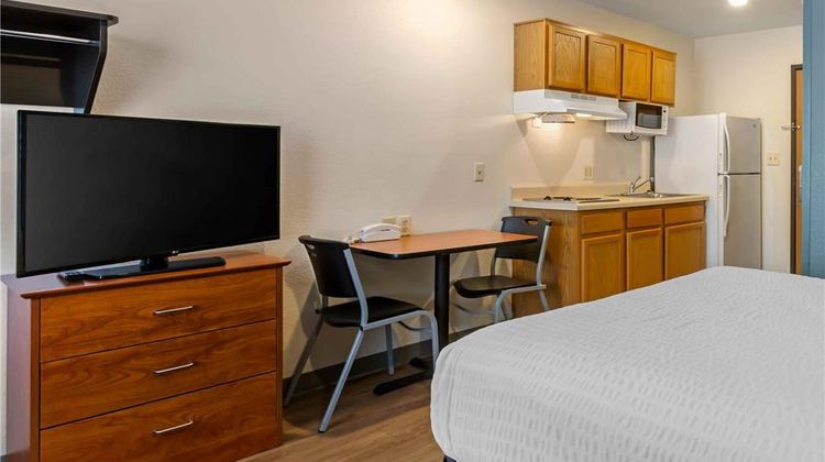 Extended Stay America Select Phoenix Room
