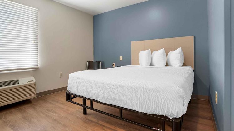 Extended Stay America Select Phoenix Room