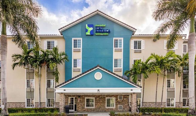 Extended Stay America Select FLL Exterior