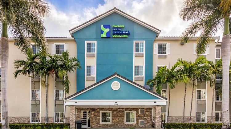 Extended Stay America Select FLL Exterior