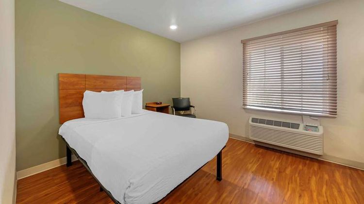 Extended Stay America Select FLL Room