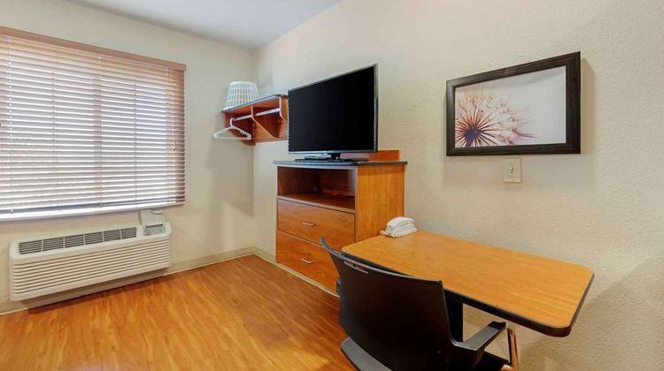 Extended Stay America Select FLL Room