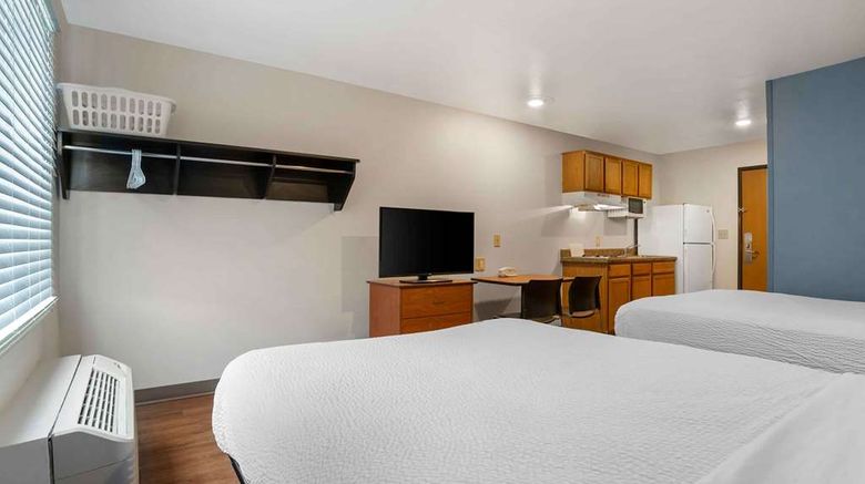 <b>Extended Stay America Select Gulfport Room</b>. Images powered by <a href="https://iceportal.shijigroup.com/" title="IcePortal" target="_blank">IcePortal</a>.