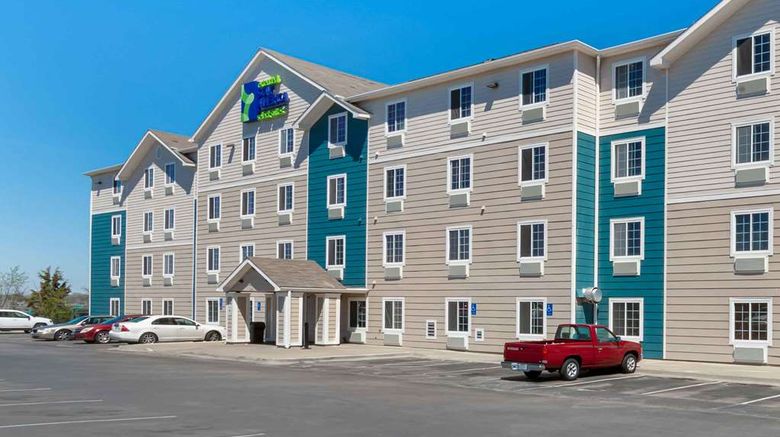 <b>Extended Stay America Kansas City South Exterior</b>. Images powered by <a href="https://iceportal.shijigroup.com/" title="IcePortal" target="_blank">IcePortal</a>.