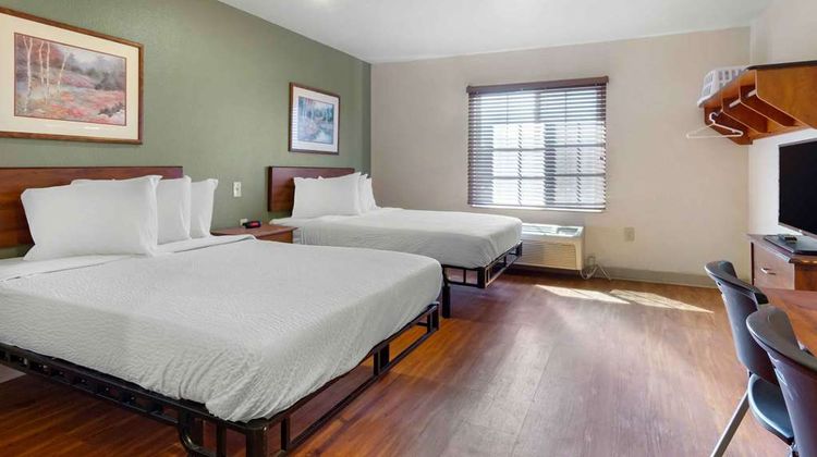 Extended Stay America Kansas City South Room